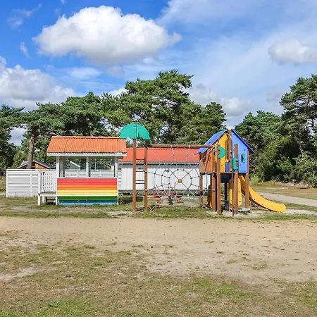 A In With 2 Bedrooms And Wifi Casa vacanze *